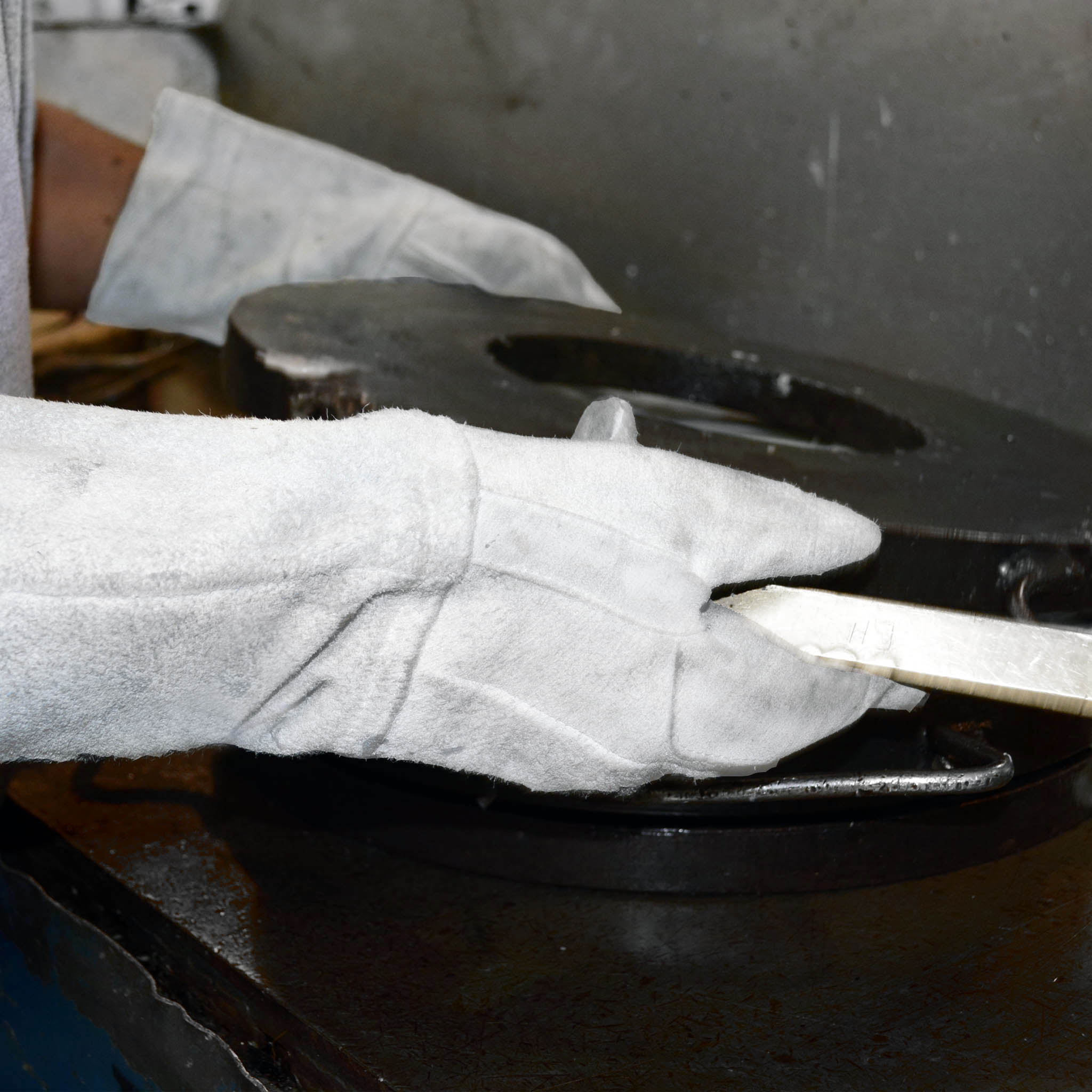 Manuseio artesanal na fabricação